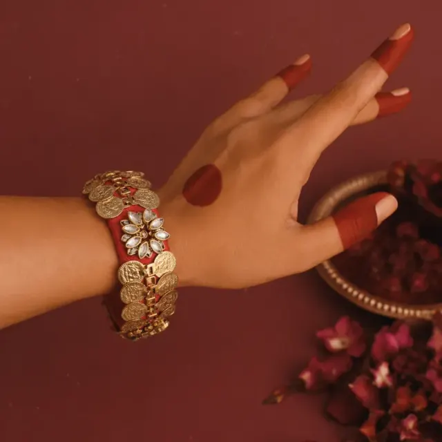 Swarnika Coin Silk Thread Kada (Red - 2.4 Size)
