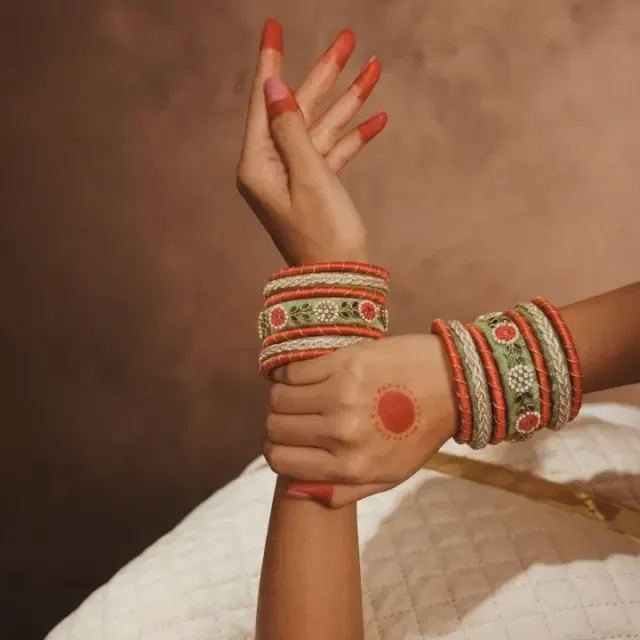 Rasbhari Bangle Set (2.4 Size)