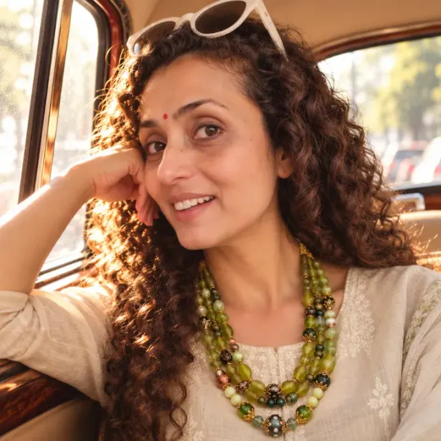 Raag-e-Dhara — Three-Layered Forest Green Beaded Neckwear