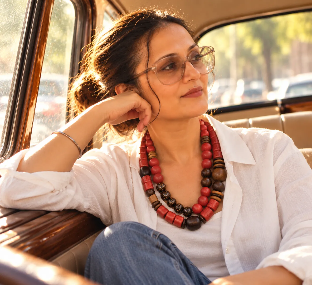 'BEBAAK' - Sculptural Statement Neckwear Set — view 2